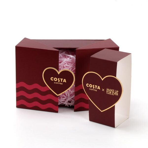Customizable chocolate gift boxes with heart-shaped seals and double doors