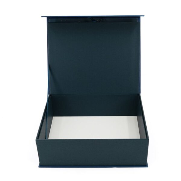 Custom 3D paper craft magnetic flip-top cosmetic gift box