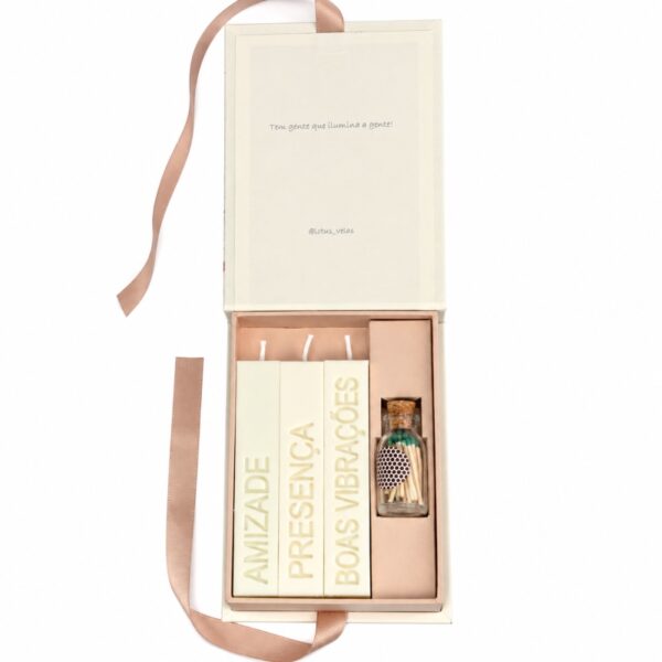 003 Custom Luxury Candle Gift Box with Book Style Magnetic Closure and Ribbon Opening Design