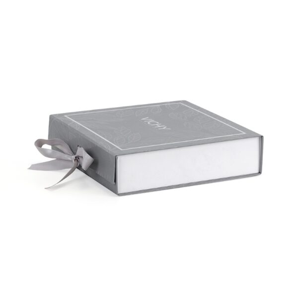 02 Foldable Magnetic Flip-Top Cosmetic Gift Set Box